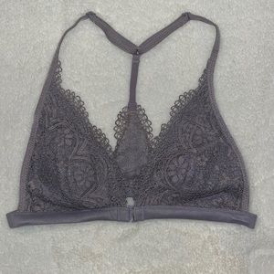 Victoria’s Secret Lilac Lace Racerback Bralette Front Closure